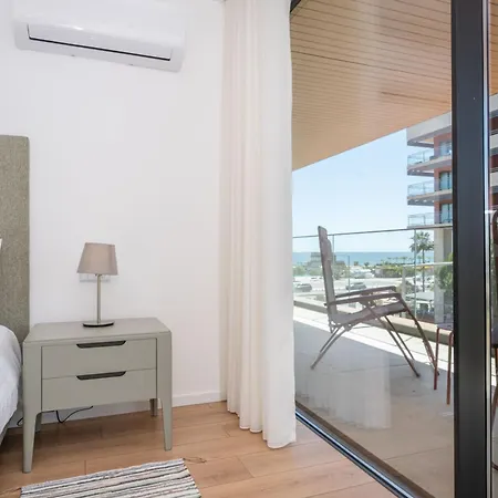 شقة Marina Luxury Retreat - 5 Pools, Gym & Ocean View